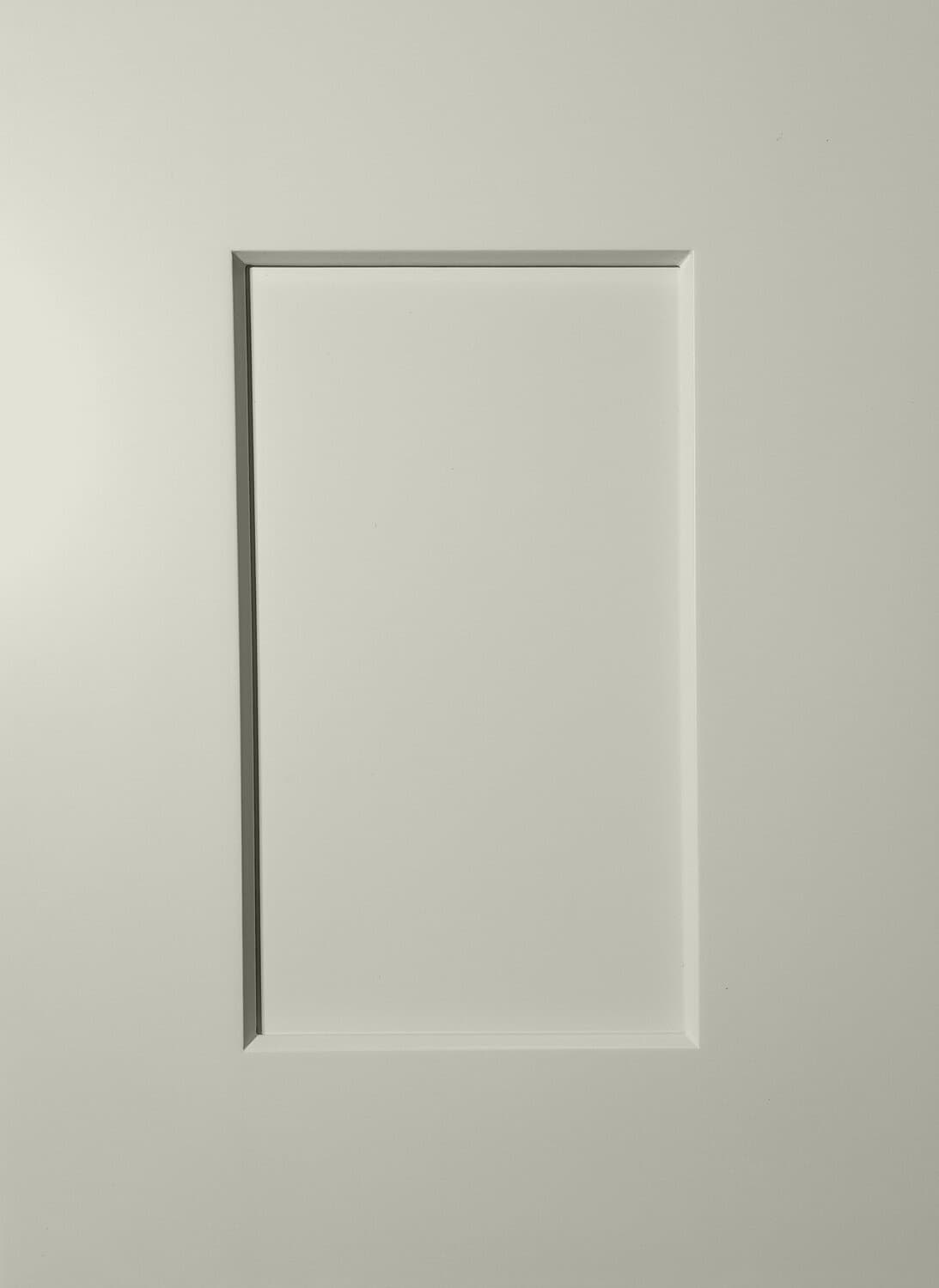 Handleless Channel door style, front view